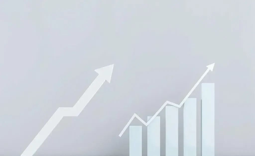 Minimalist image with arrows pointing upwards and downwards next to stock charts, representing investment strategy.